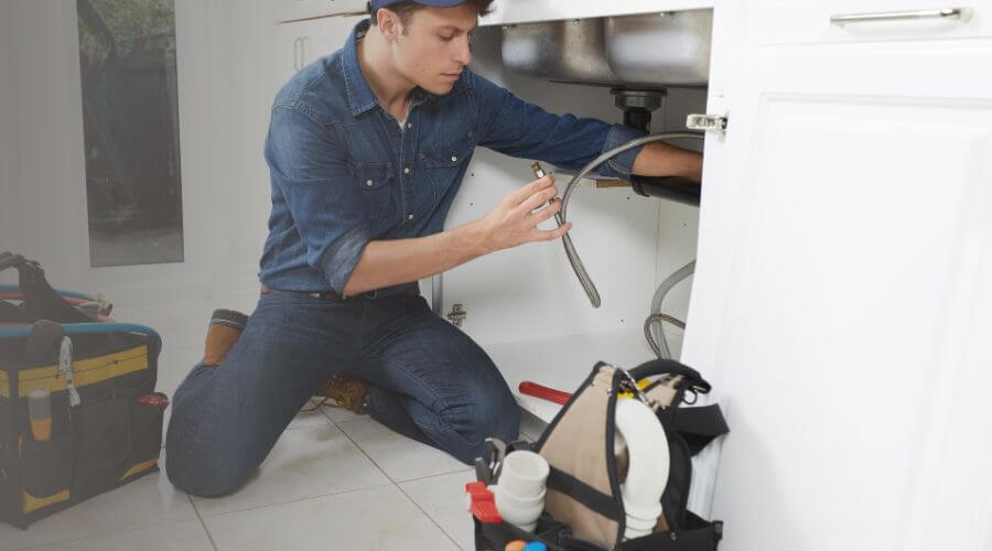 Expert burst pipe repair services in Adamsburg, PA